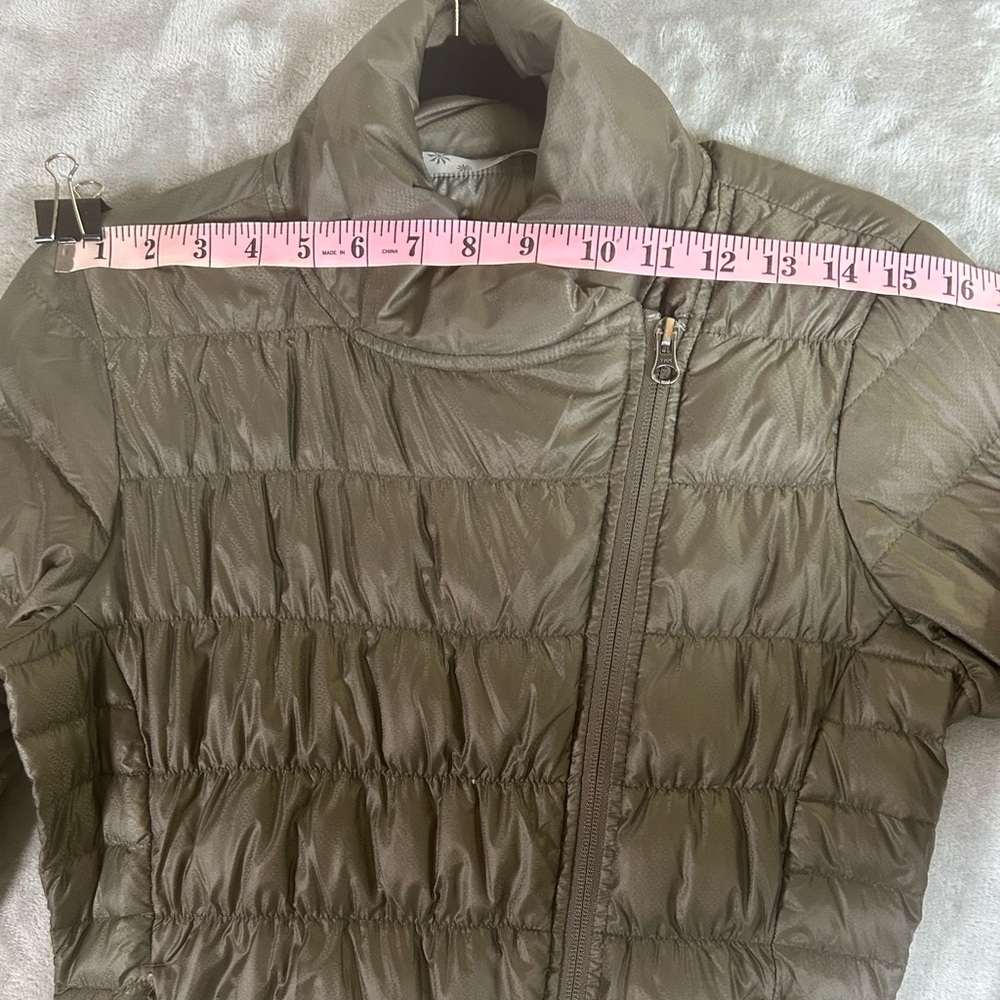 Athleta downalicious jacket - Picture 8 of 14